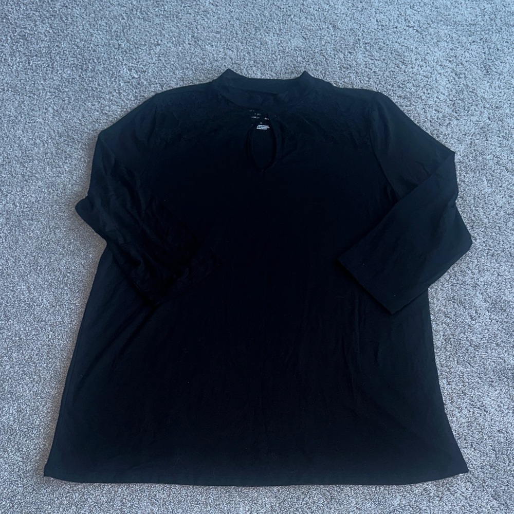 Torrid 3/4 Sleeve Top